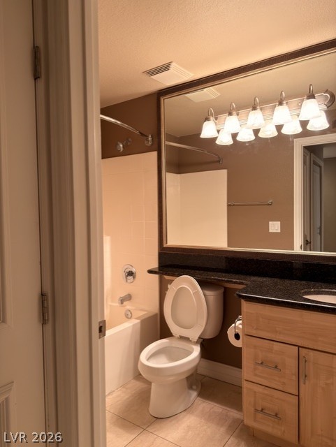 Photo 25 of 59, 210 E Flamingo Road #112