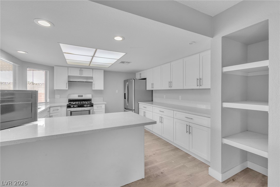 Photo 18 of 38, 3907 Ebro Way
