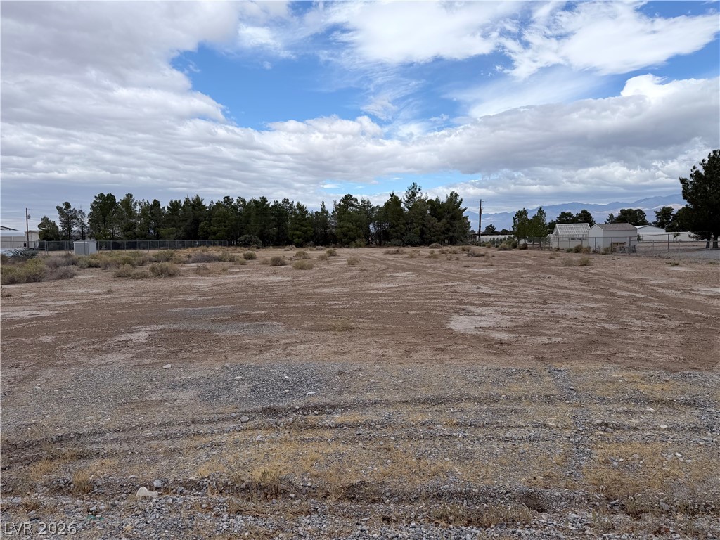 450 Hallsway Street, Pahrump