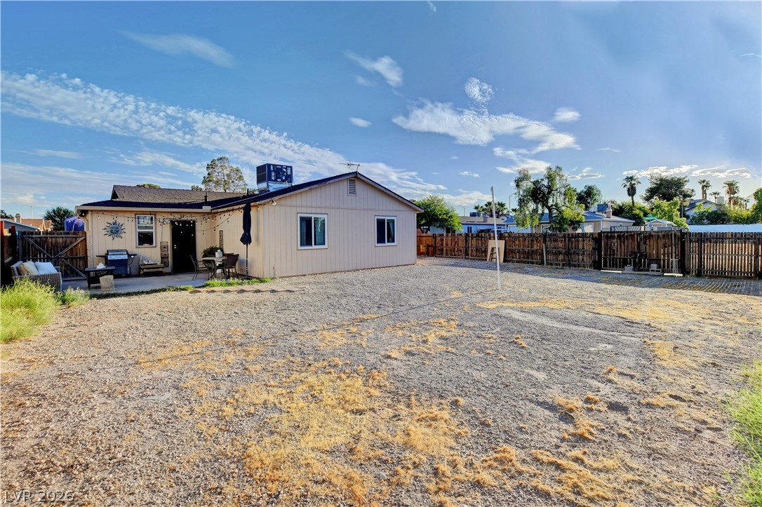 Photo 32 of 32, 6340 Molino Street