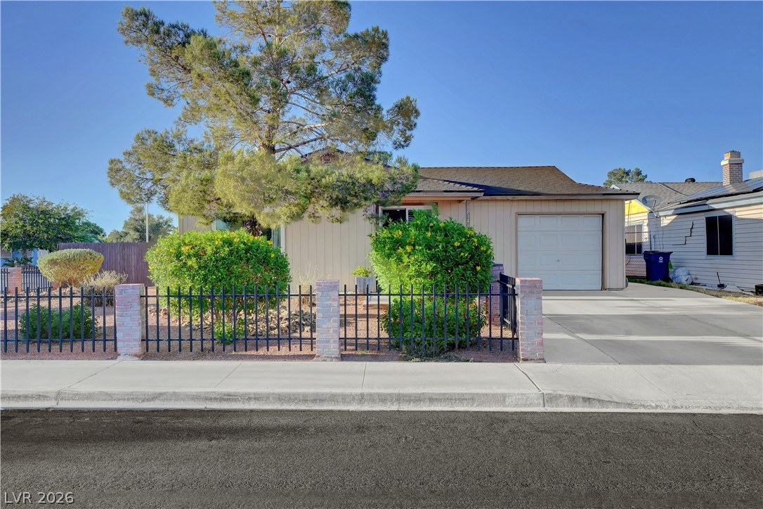 6340 Molino Street, Las Vegas
