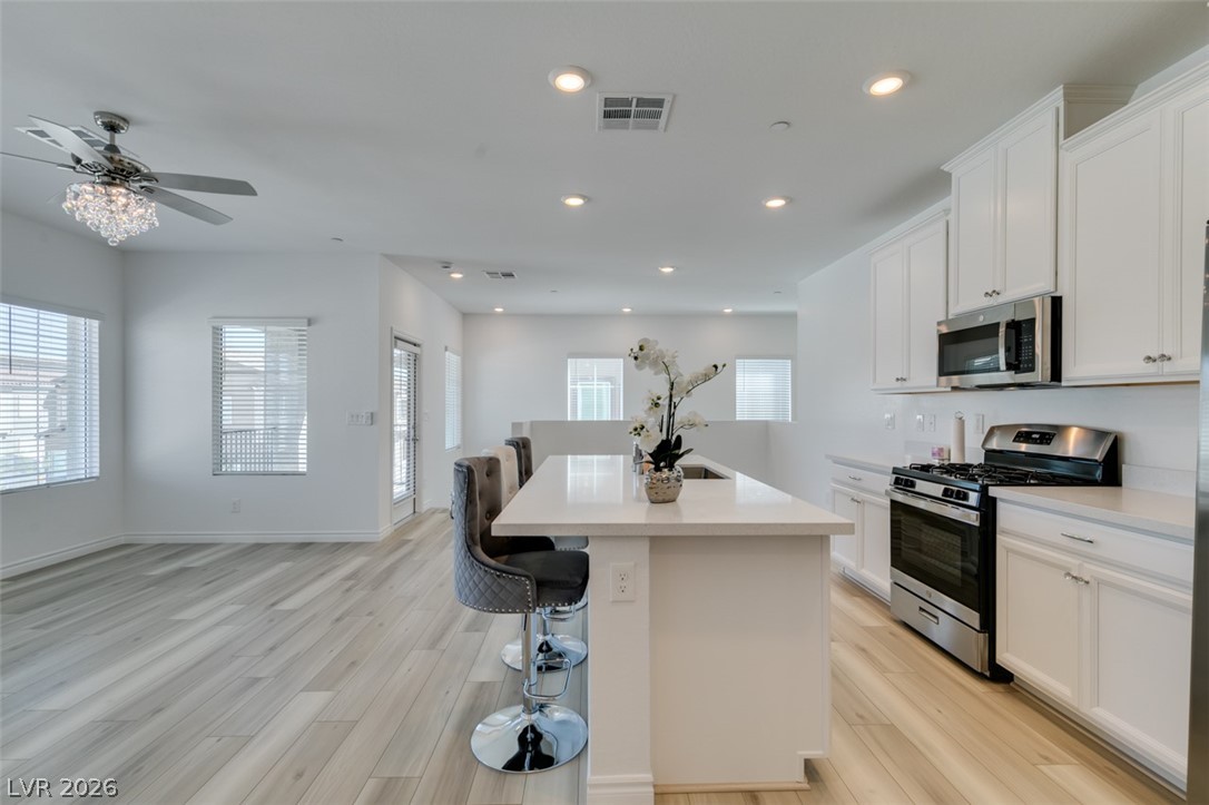 Photo 13 of 41, 7312 N Decatur Boulevard #6