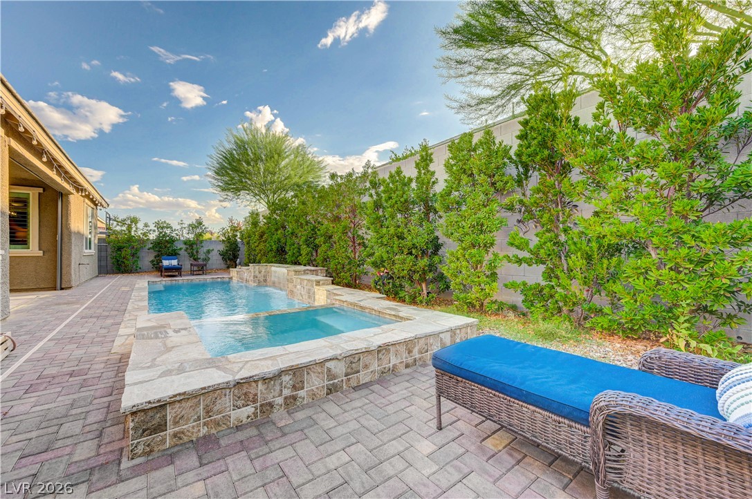 1332 Cattail Falls Street, Boulder City