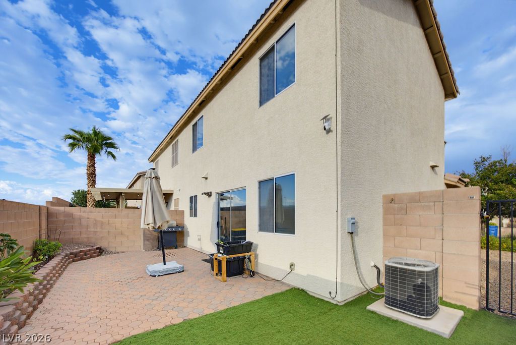 Photo 42 of 46, 715 Peregrine Falcon Street
