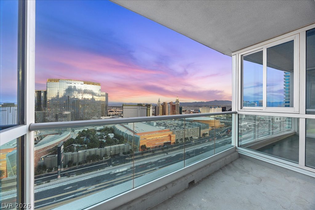 4575 Dean Martin Drive #3009, Las Vegas 89103