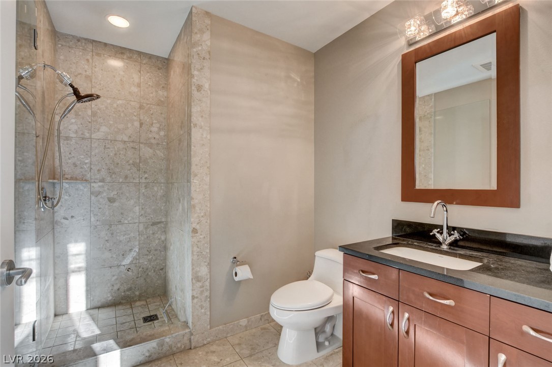 Photo 14 of 23, 4575 Dean Martin Drive #2812