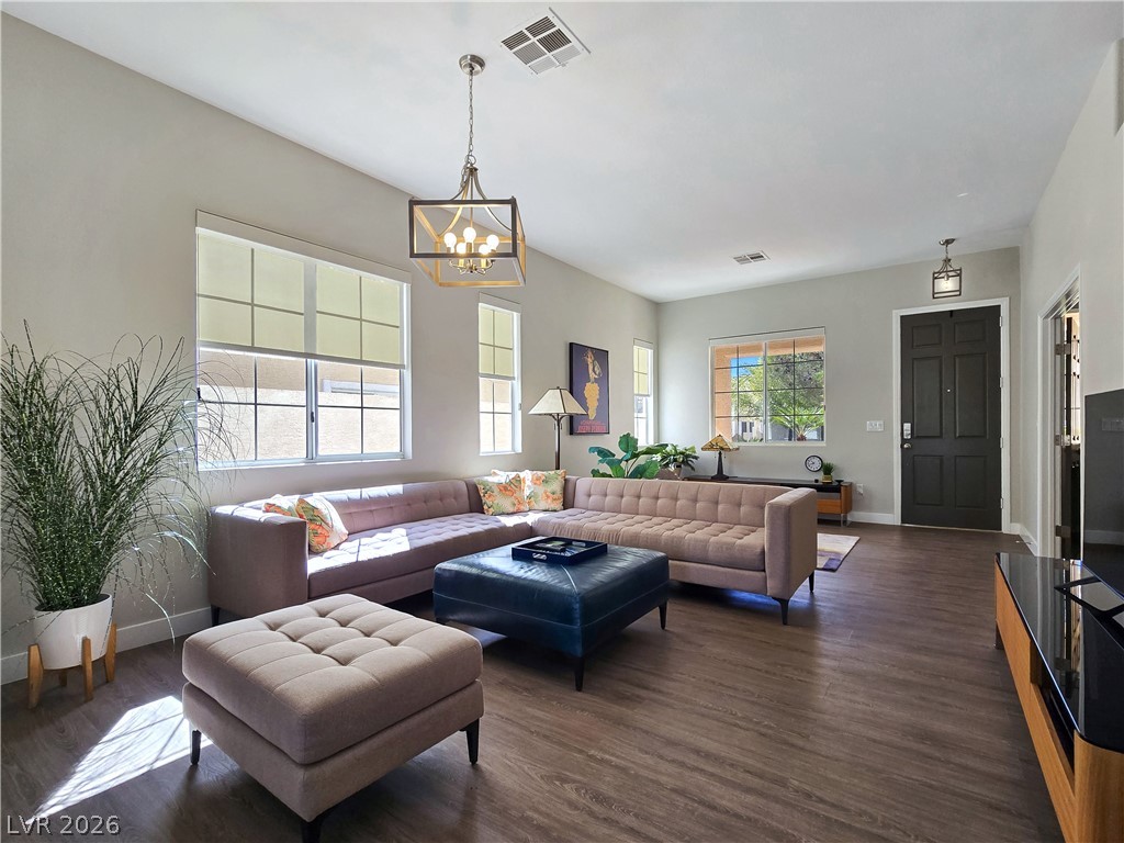 Photo 6 of 40, 10104 Pinnacle View Place