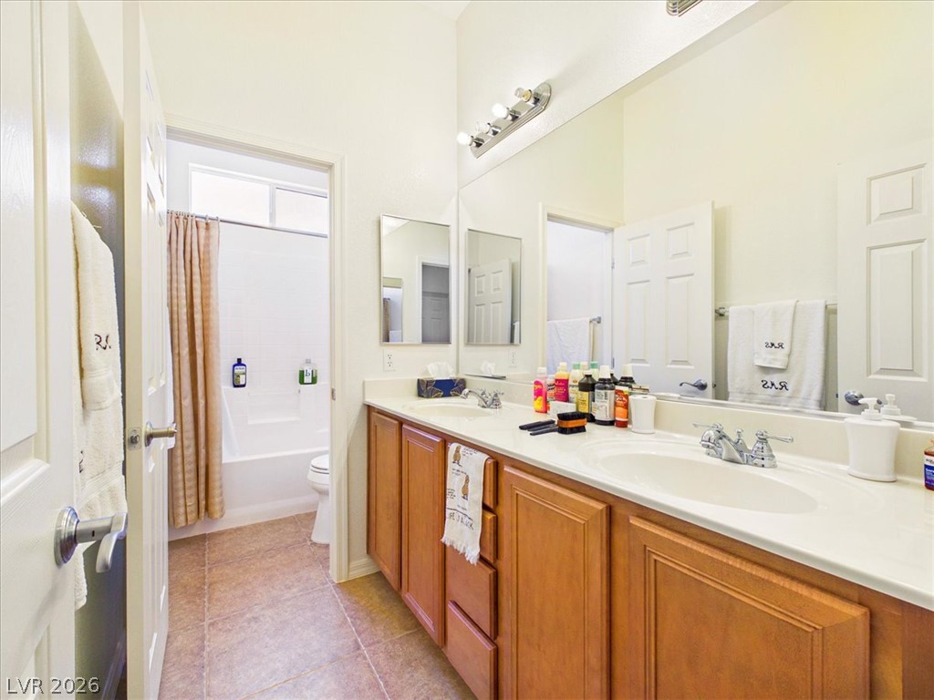 Photo 43 of 62, 4725 Santa Fiora Street