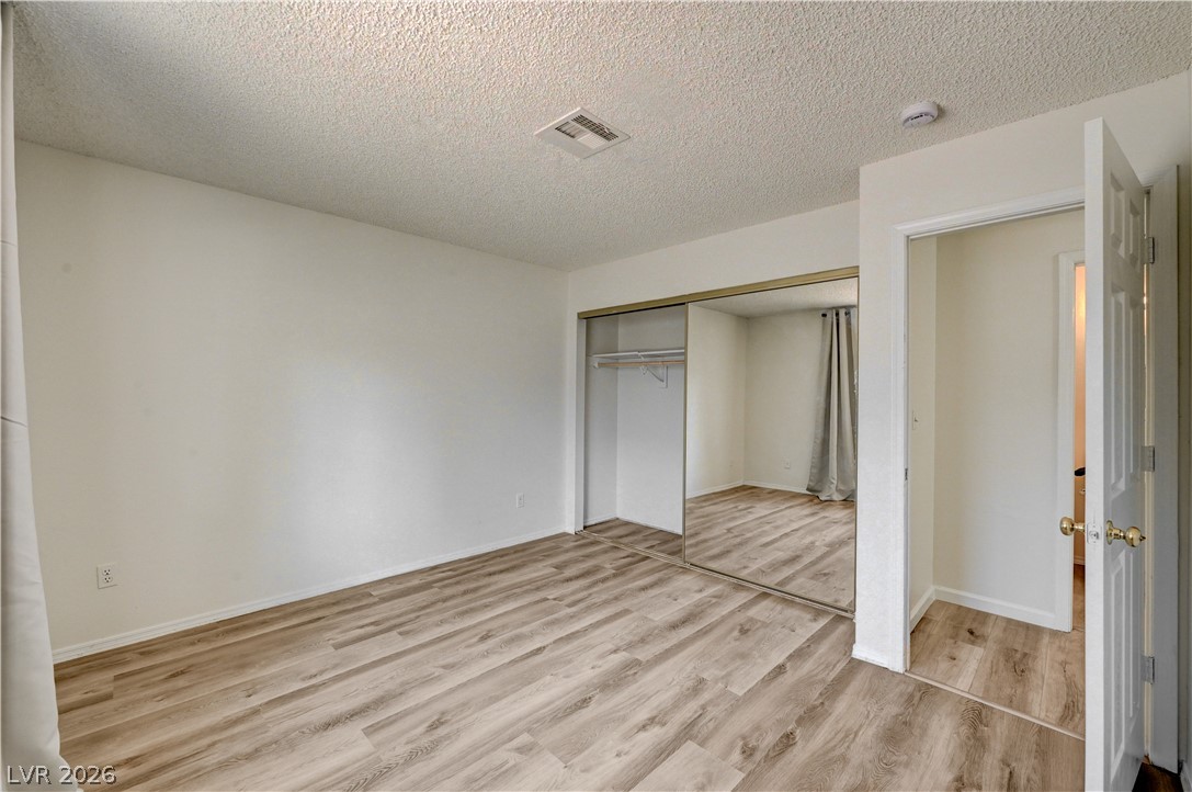 Photo 16 of 25, 2040 Willowbury Drive #C