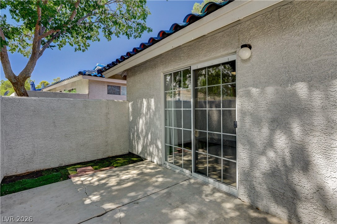 Photo 21 of 25, 2040 Willowbury Drive #C