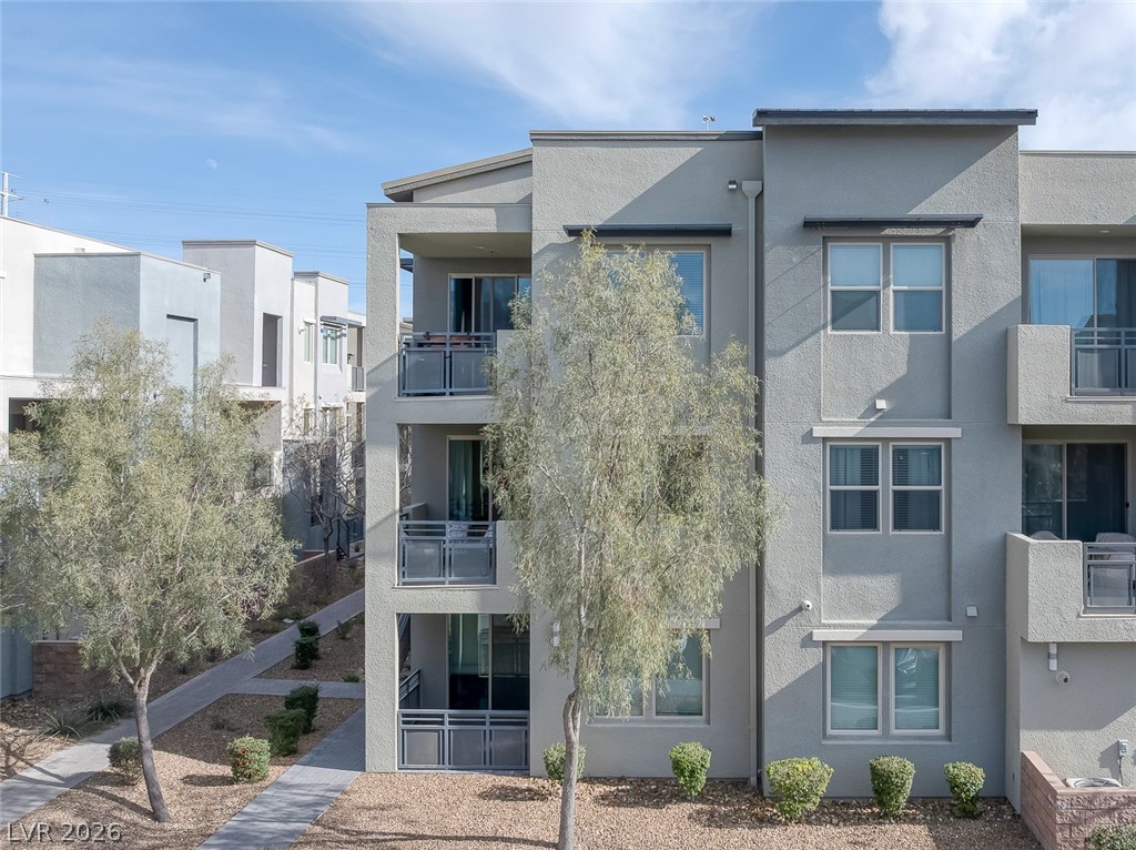 Photo 33 of 53, 11256 Rainbow Peak Avenue #208