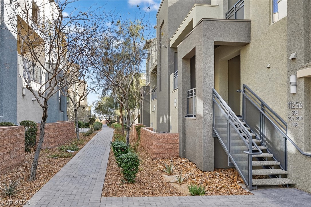 Photo 2 of 11256 Rainbow Peak Avenue #208
