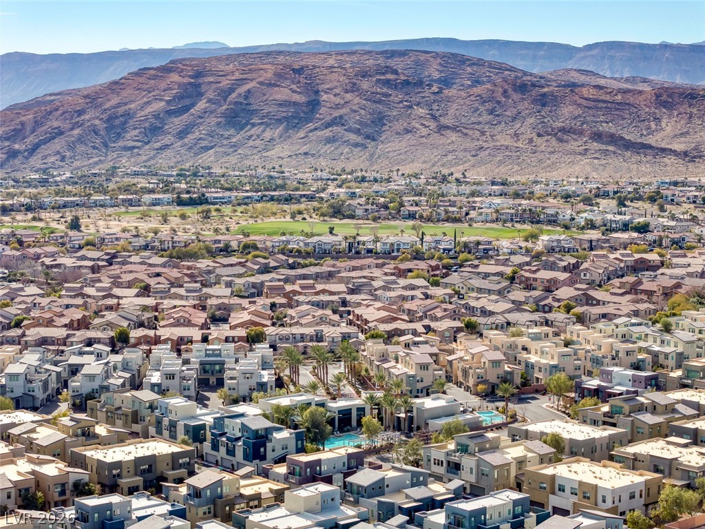 Photo 36 of 53, 11256 Rainbow Peak Avenue #208