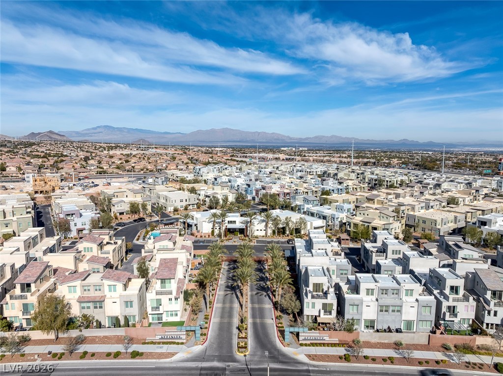 Photo 37 of 53, 11256 Rainbow Peak Avenue #208