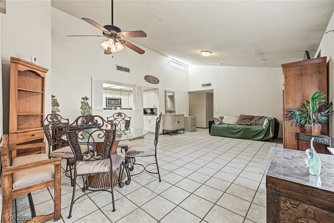 Photo 5 of 2509 Castlesands Way