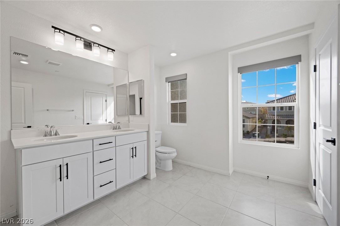 Photo 31 of 37, 3732 Battipaglia Avenue