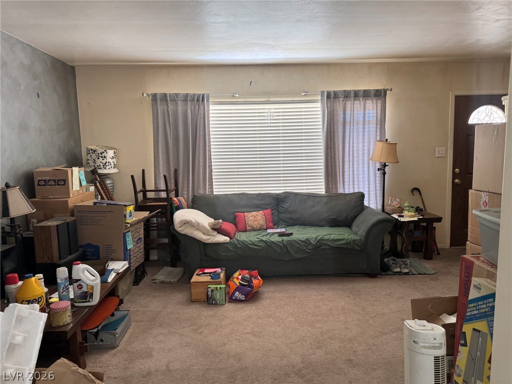 Photo 3 of 1821 Canosa Avenue