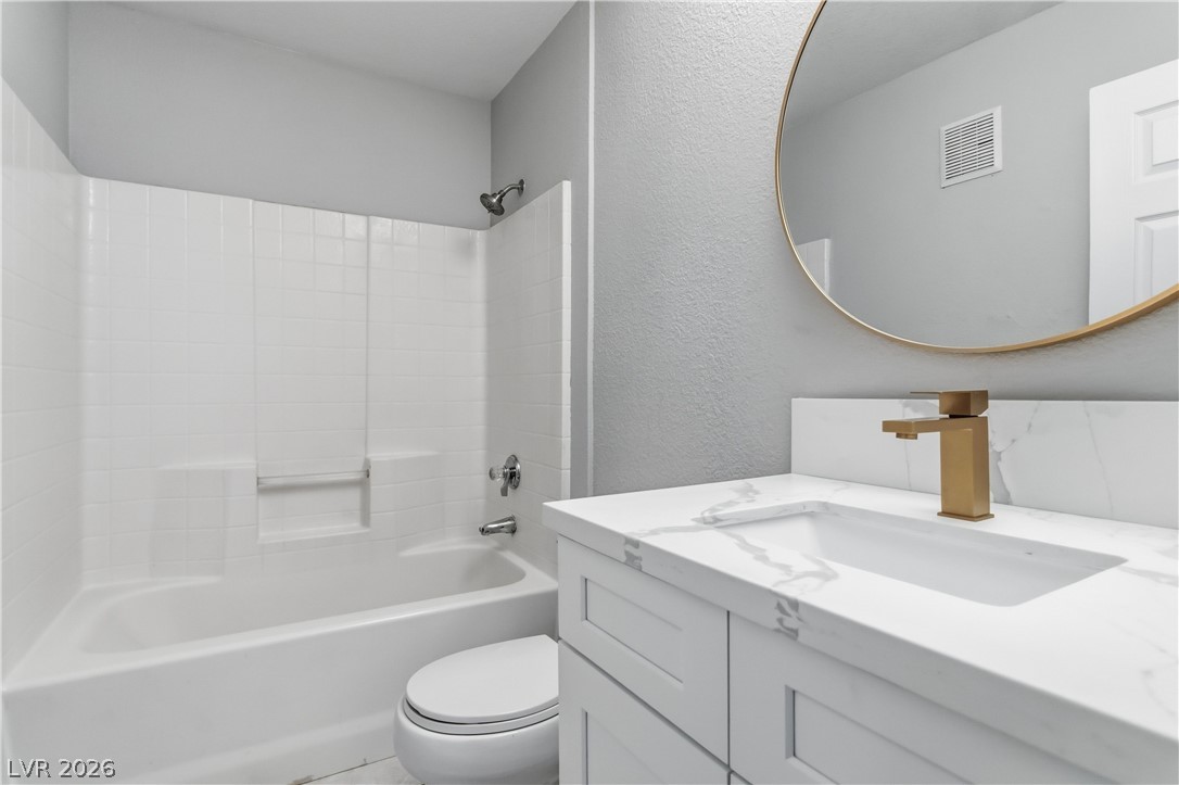 Photo 21 of 28, 3144 Tarpon Drive #204