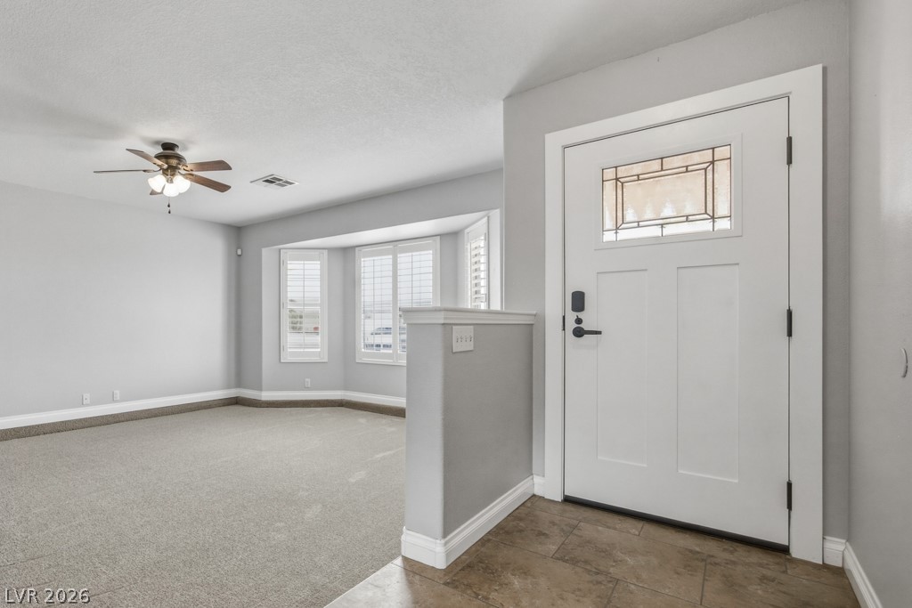 Photo 5 of 251 W Laval Drive