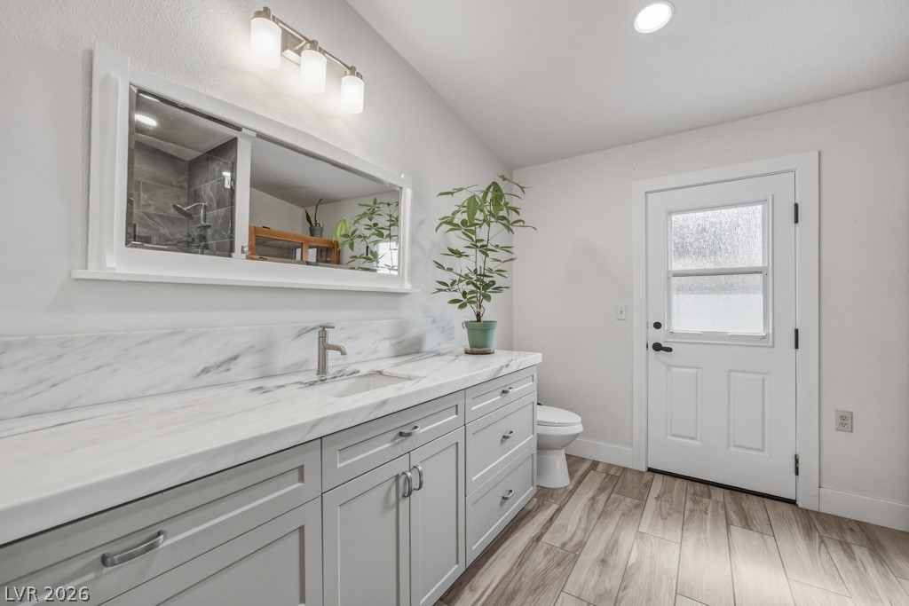 Photo 40 of 70, 251 W Laval Drive