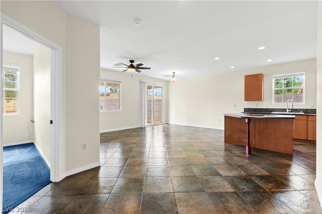 Photo 5 of 2522 Sunrise Street