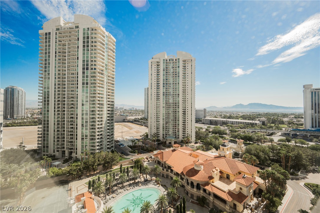 Photo 3 of 2747 Paradise Road #104