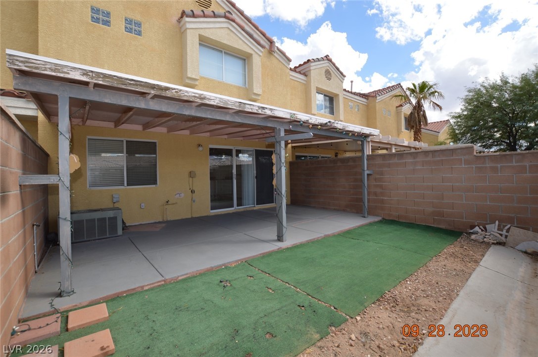 Photo 21 of 24, 3553 E Casa Real Way