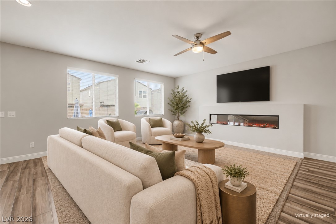 Photo 4 of 4618 Summer Azure Street