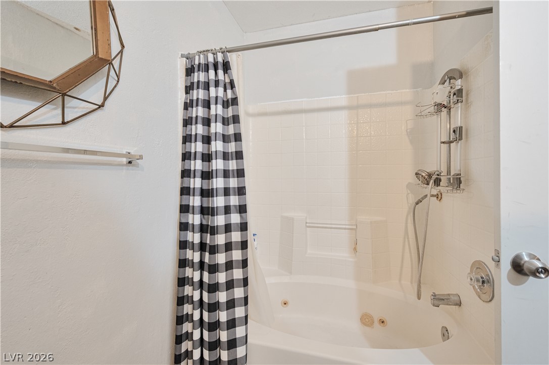 Photo 19 of 23, 8070 W Russell Road #1090