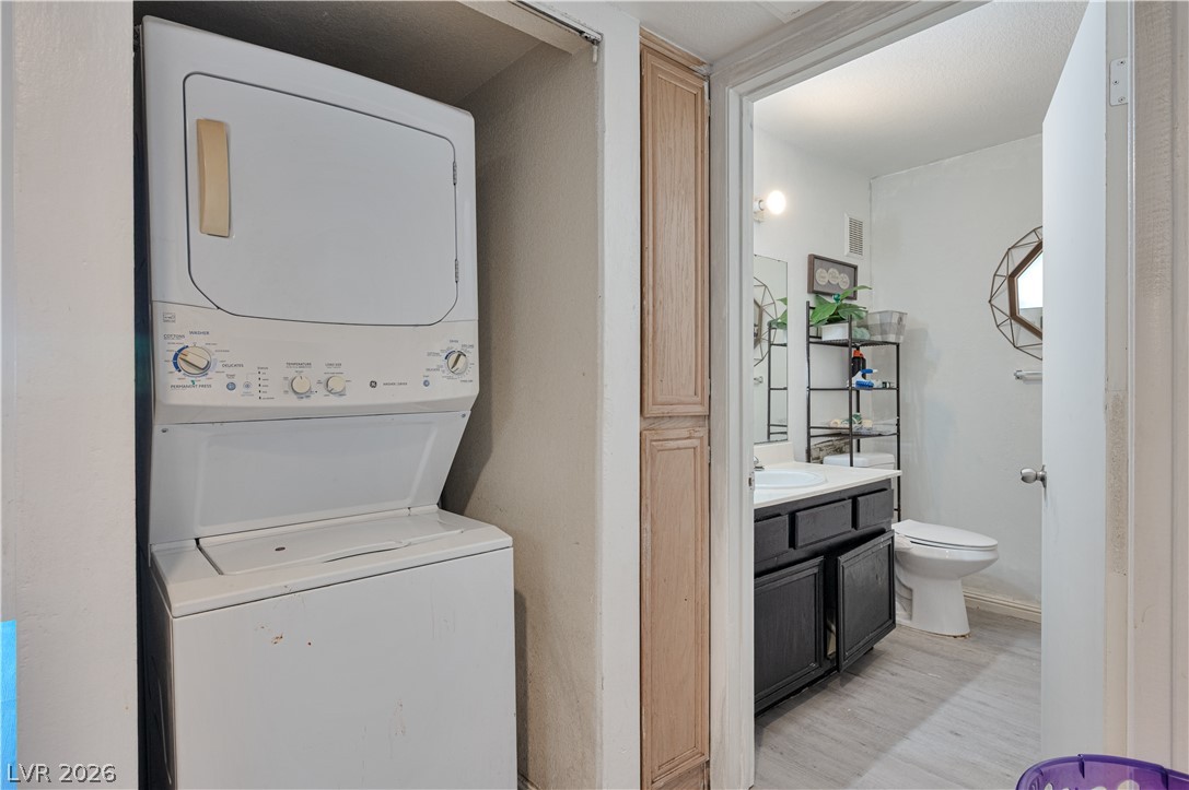 Photo 20 of 23, 8070 W Russell Road #1090