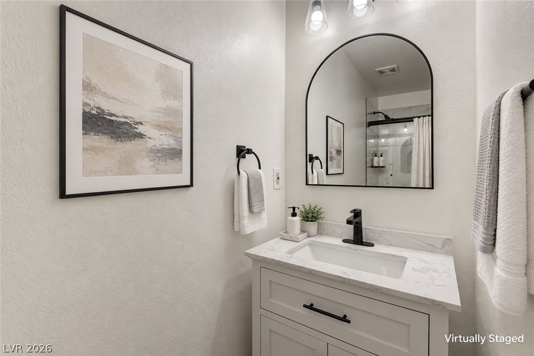 Photo 8 of 33, 6546 Ironbark Lane