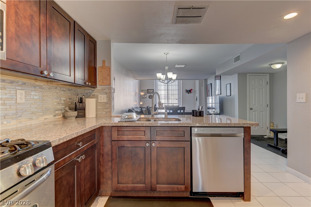 Photo 21 of 33, 6546 Ironbark Lane