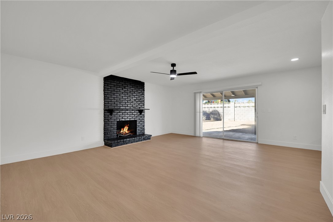 Photo 17 of 36, 2112 Verdinal Drive