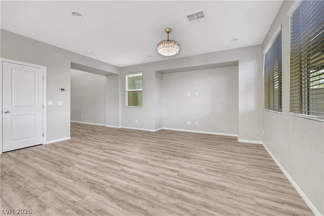 Photo 8 of 39, 6602 Evander Street