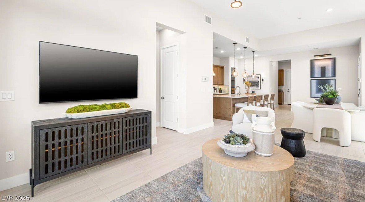 Photo 15 of 28, 2021 Harmony Gardens Street