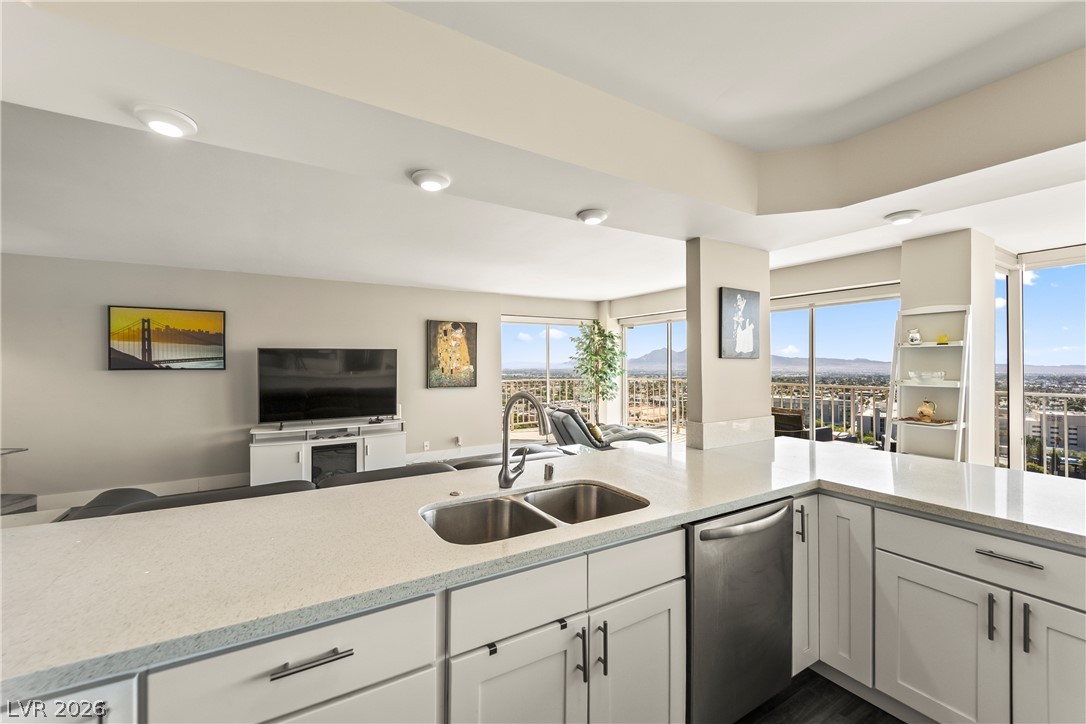 Photo 5 of 3111 Bel Air Drive #21F
