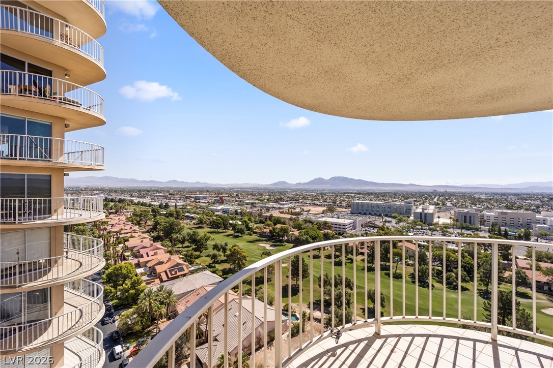 Photo 20 of 62, 3111 Bel Air Drive #21F