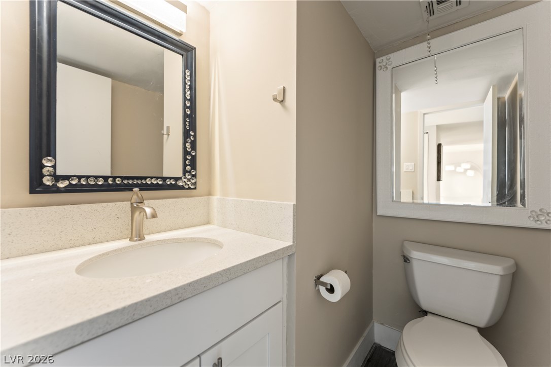 Photo 30 of 62, 3111 Bel Air Drive #21F