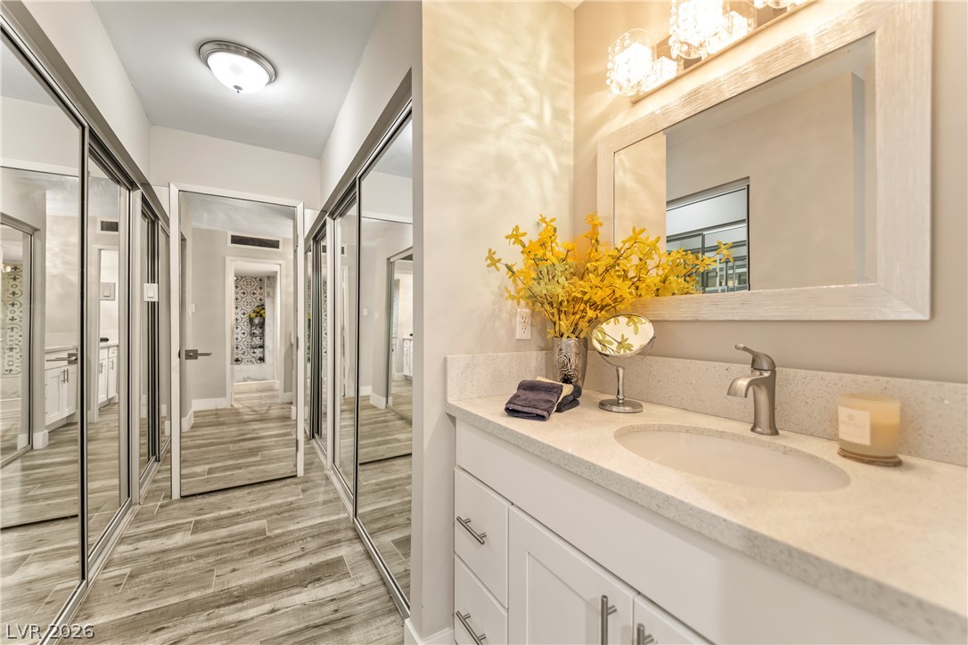Photo 31 of 62, 3111 Bel Air Drive #21F