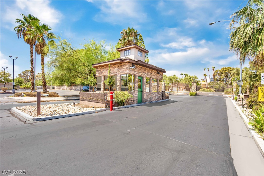 Photo 49 of 62, 3111 Bel Air Drive #21F