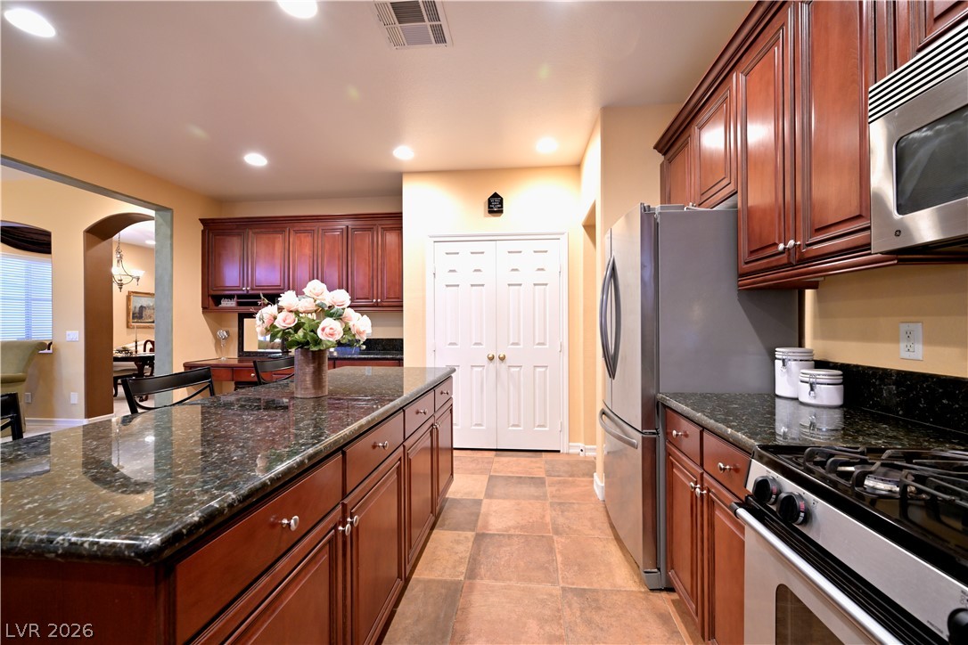 Photo 8 of 49, 7630 Port Orchard Avenue