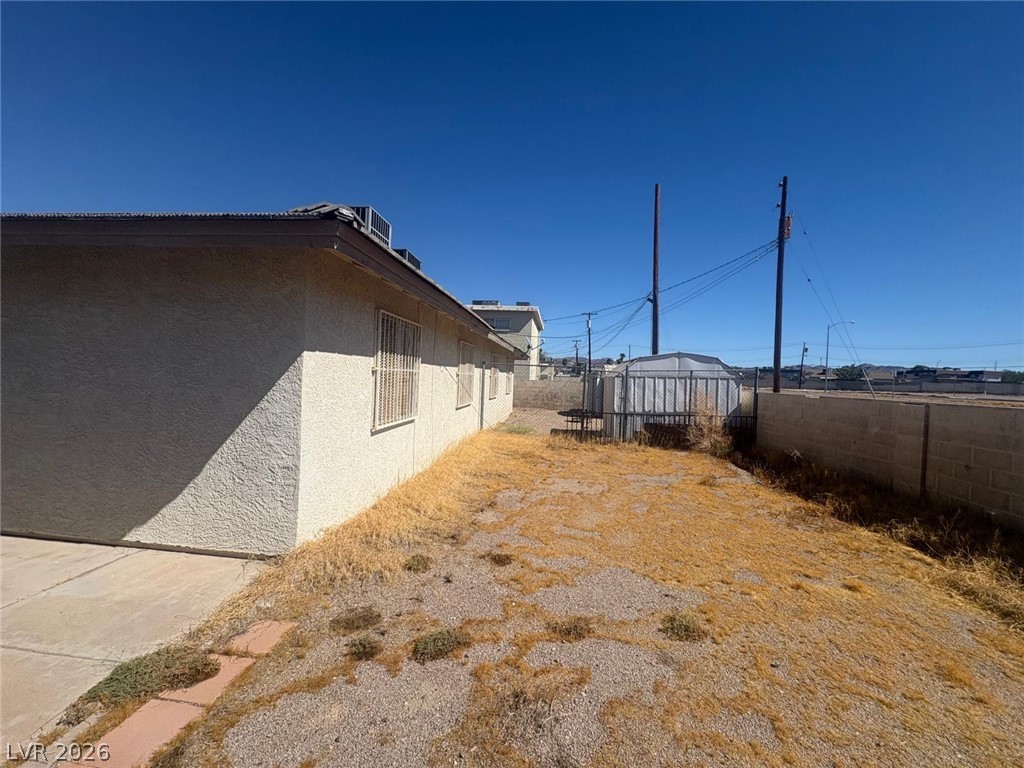 Photo 5 of 204 N Kola Street