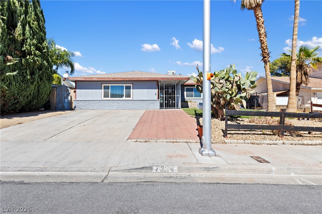Photo 7 of 59, 7224 William Anders Avenue