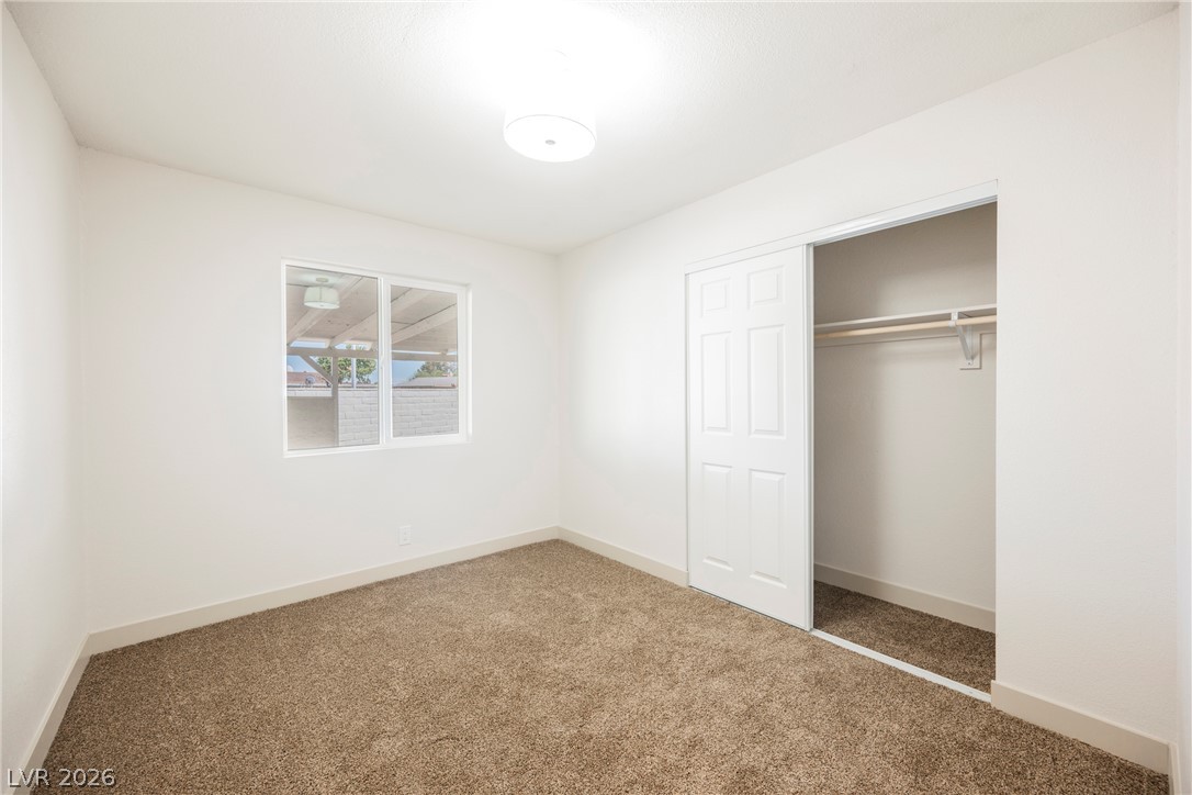 Photo 12 of 18, 5117 New Bedford Drive
