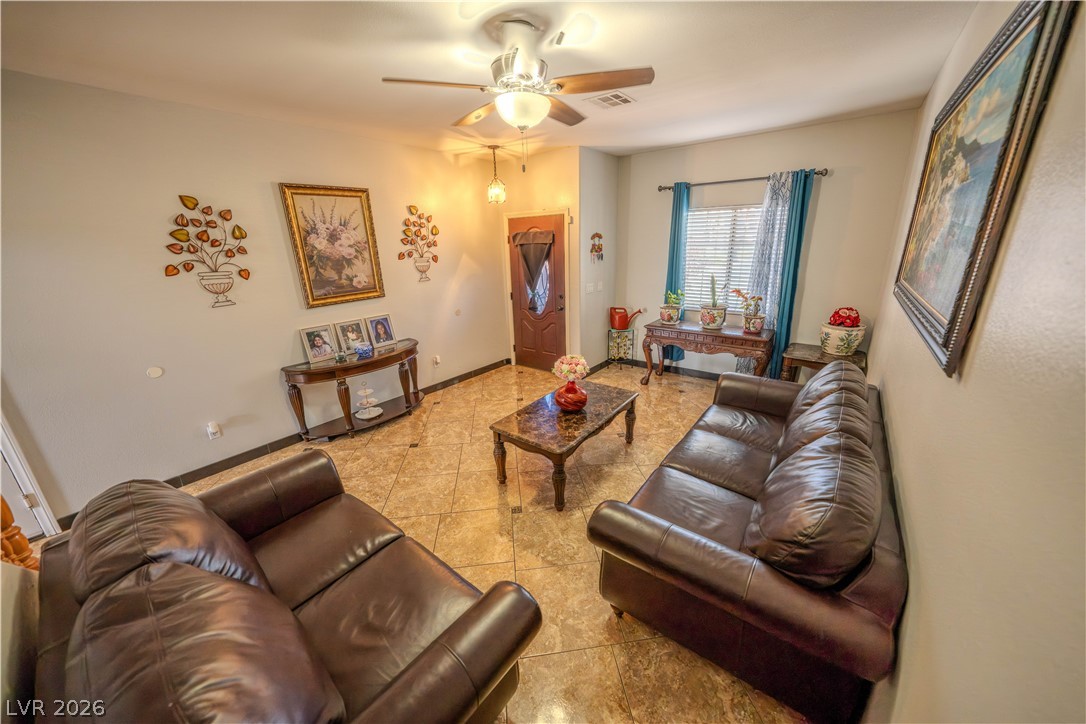Photo 5 of 6074 Darnley Street