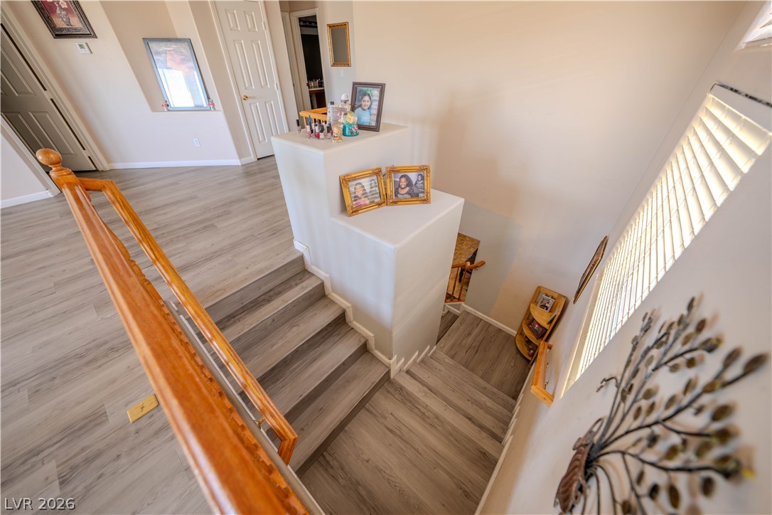 Photo 13 of 30, 6074 Darnley Street