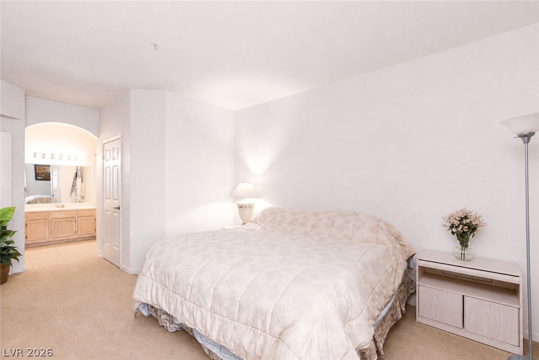Photo 23 of 37, 6480 Annie Oakley Drive #511