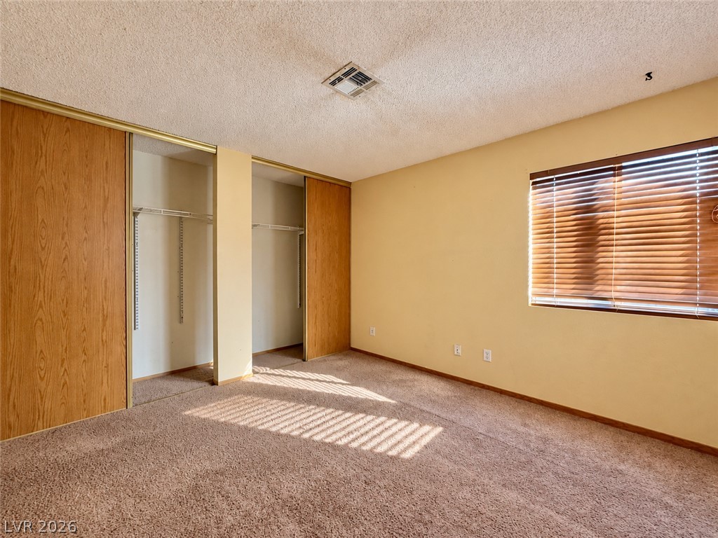 Photo 12 of 27, 325 W Chesapeake Way