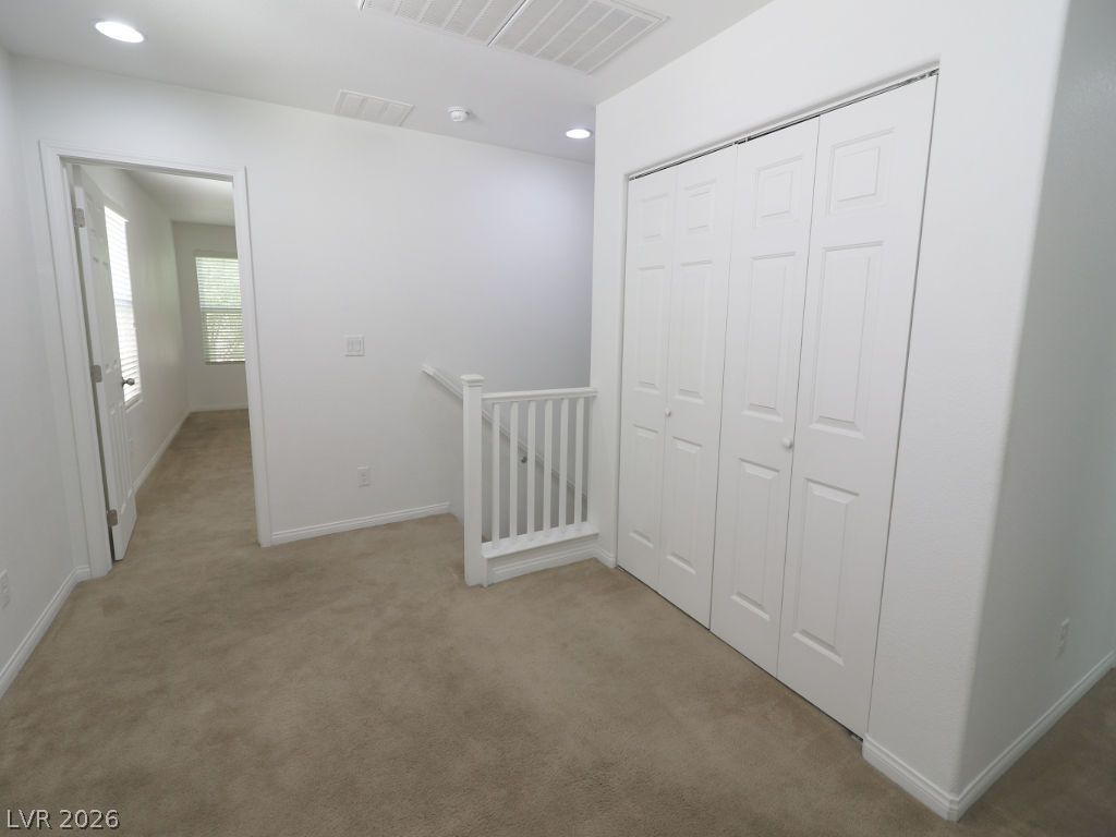 Photo 16 of 40, 5662 Primrose Peak Court