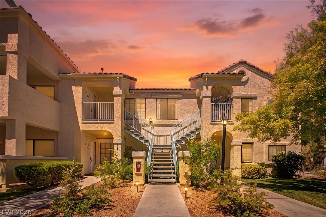 4889 S Torrey Pines Drive #201, Las Vegas 89103